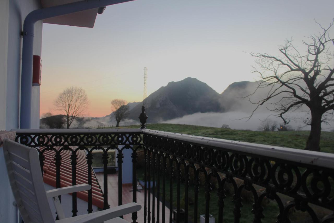 ריבאדסלה Hotel Mirador Del Sella מראה חיצוני תמונה