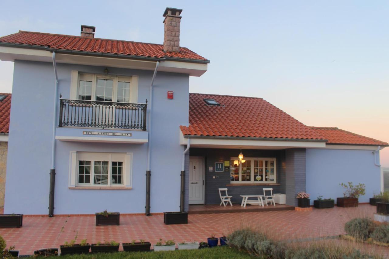 ריבאדסלה Hotel Mirador Del Sella מראה חיצוני תמונה