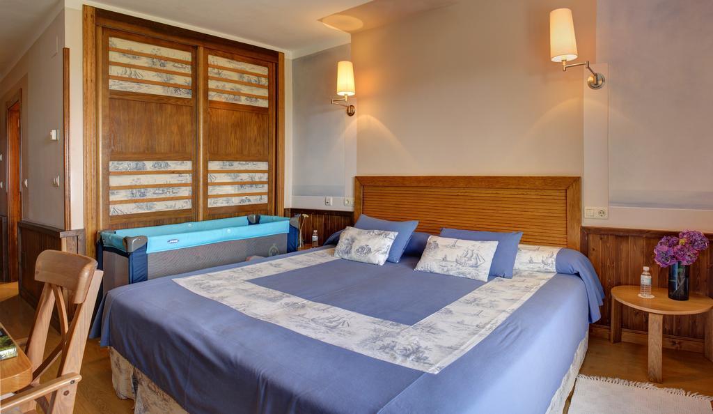 ריבאדסלה Hotel Mirador Del Sella מראה חיצוני תמונה